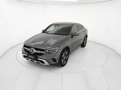 Usata Mercedes GLC220 194 CV (142 kW) 2022 Grigio SUV