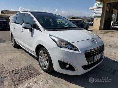 Usata Peugeot 5008 Allure 119 CV (87 kW) 2016 Bianco Monovolume