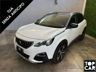 Usata Peugeot 3008 Allure 131 CV (96 kW) 2018 Bianco metallizato SUV