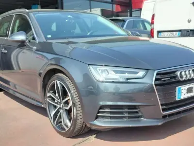 Usata Audi A4 Ambiente 190 CV (139 kW) 2017 Grigio Station wagon
