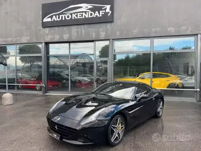Usata Ferrari California 560 CV (411 kW) 2014 Nero Cabrio
