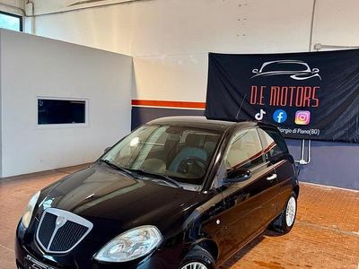 Usata Lancia Ypsilon 59 CV (43 kW) 2008 Nero Utilitaria