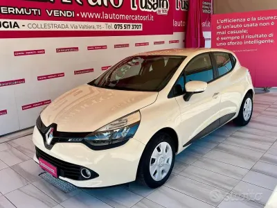 Usata Renault Clio IV 73 CV (53 kW) 2015 Beige Berlina