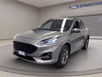 Usata Ford Kuga ST-Line X 225 CV (165 kW) 2023 Grigio metallizzato SUV