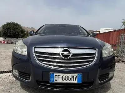 Usata Opel Insignia 160 CV (117 kW) 2011 Station wagon