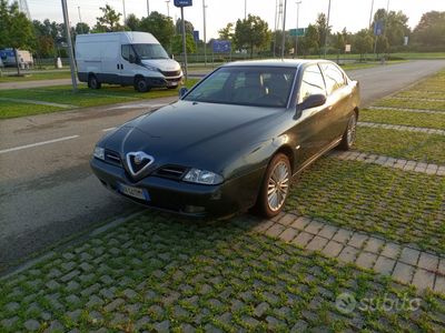 Alfa Romeo 166