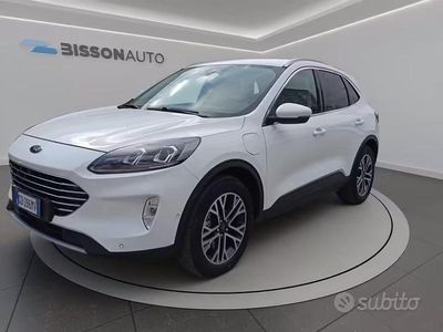 Usata Ford Kuga Titanium 225 CV (165 kW) 2021 Bianco frozen SUV