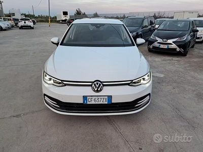 Usata VW Golf VII Style 115 CV (84 kW) 2021 Bianco Utilitaria