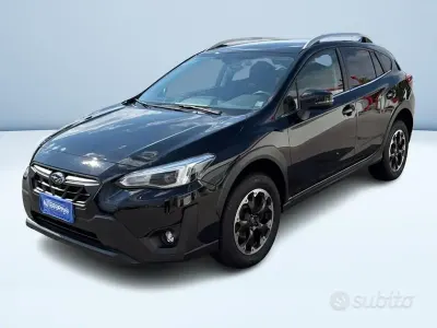Usata Subaru XV Style 114 CV (83 kW) 2021 Nero pastello SUV