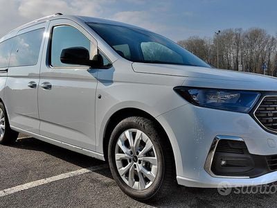 Usata Ford Tourneo Connect 2024 Bianco Monovolume