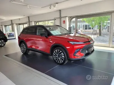 Nuova Tiger Six 177 CV (130 kW) 2026 Rosso SUV