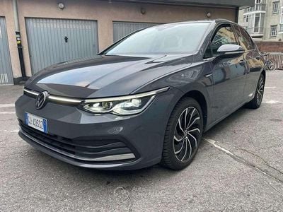 Usata VW Golf VIII Style 131 CV (96 kW) 2022 Grigio Berlina