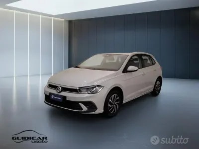 Usata VW Polo Life 90 CV (66 kW) 2023 Beige Berlina