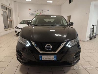 Gebraucht Nissan Qashqai 131 PS (96 kW) 2018 Schwarz SUV