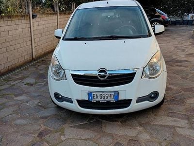 Usata Opel Agila 86 CV (63 kW) 2009 Bianco Utilitaria
