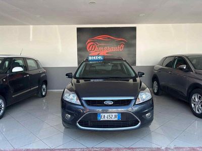 usata Ford Focus 1ª serie 1.4i 16V cat 5p. Ambiente