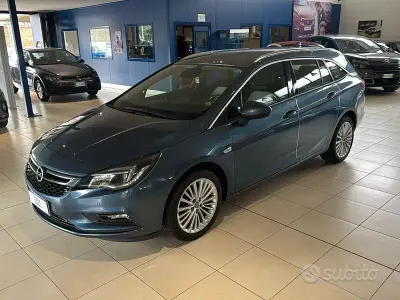 Usata Opel Astra Innovation 160 CV (117 kW) 2017 Blu Station wagon