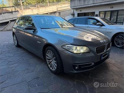 Usata BMW 525 Luxury Line 218 CV (160 kW) 2013 Grigio Station wagon