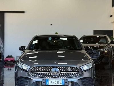 Usata Mercedes A180 AMG 116 CV (85 kW) 2019 Grigio Berlina