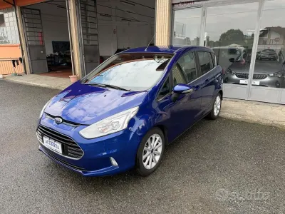Begagnad Ford B-MAX