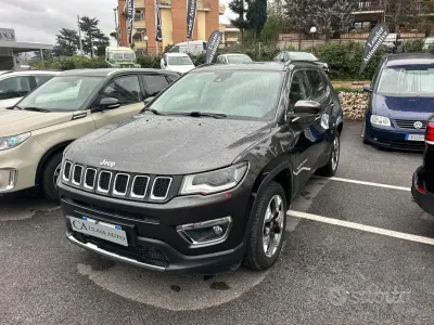 Occasion Jeep Compass Limited 140 ch (102 kW) 2019 Gris SUV