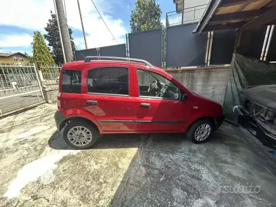 Usata Fiat Panda 77 CV (56 kW) 2009 Rosso Utilitaria