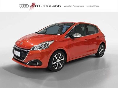 Usata Peugeot 208 Allure 110 CV (80 kW) 2016 Arancione Utilitaria