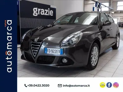 Usata Alfa Romeo Giulietta Progression 105 CV (77 kW) 2016 Grigio Utilitaria