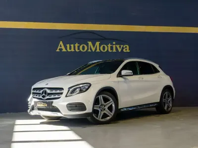 Usata Mercedes GLA180 Premium 122 CV (89 kW) 2020 Bianco SUV
