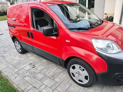 Usata Fiat Fiorino 95 CV (69 kW) 2017 Rosso Monovolume