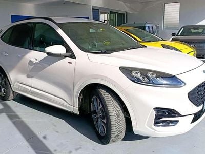 Usata Ford Kuga ST-Line X 152 CV (111 kW) 2023 Bianco perlato SUV