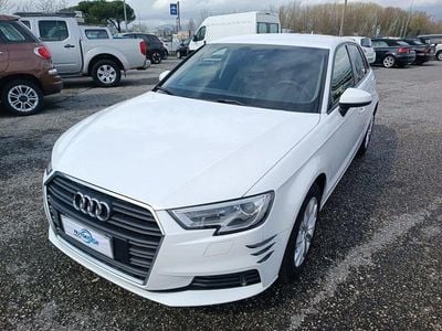Usata Audi A3 Business 116 CV (85 kW) 2017 Bianco Berlina
