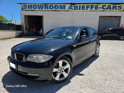 Usata BMW 118 Efficient Dynamics 143 CV (105 kW) 2009 Nero Utilitaria