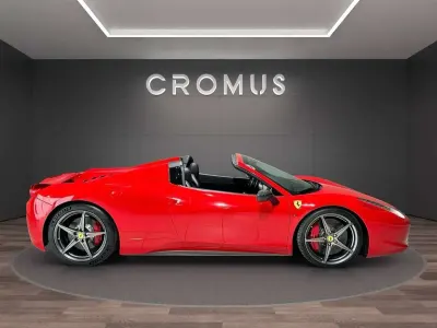 Usata Ferrari 458 570 CV (419 kW) 2012 Rosso Cabrio