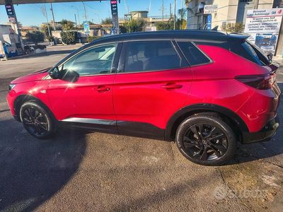 Usata Opel Grandland X GS Line 131 CV (96 kW) 2022 Rosso SUV