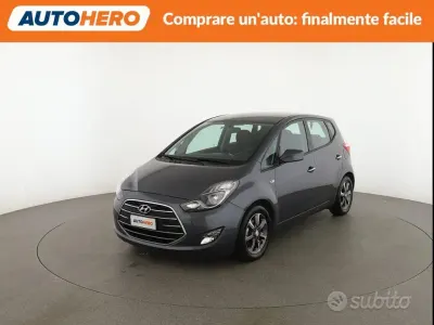Begagnad Hyundai i20 124 HK (91 kW) 2019 Grå Halvkombi