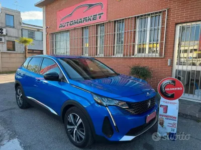 Usata Peugeot 3008 Allure 131 CV (96 kW) 2022 Blu/azzurro SUV