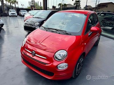 Usata Fiat 500 Lounge 70 CV (51 kW) 2023 Rosso metallizzato Utilitaria