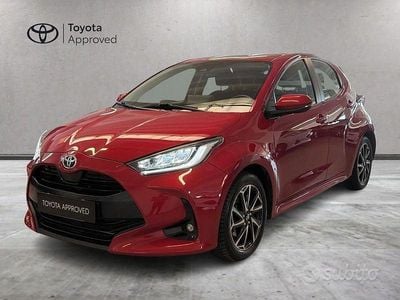 Usata Toyota Yaris Hybrid Trend 116 CV (85 kW) 2022 Rosso Berlina
