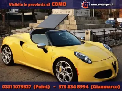 Usata Alfa Romeo 4C Spider 241 CV (177 kW) 2017 Giallo Cabrio