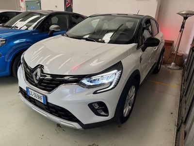 usata Renault Captur TCe 90CV Intens NAVI+RETR.