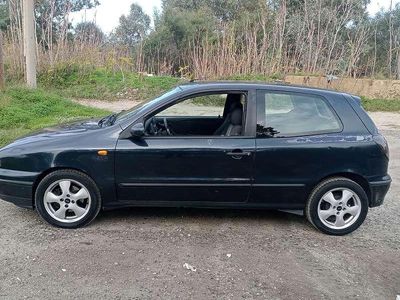 Usata Fiat Bravo 105 CV (77 kW) 2000 Nero Utilitaria