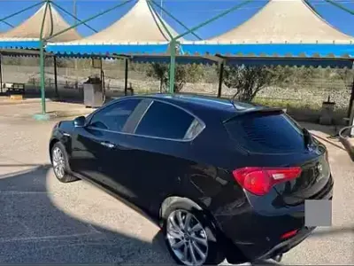 Usata Alfa Romeo Giulietta 105 CV (77 kW) 2011 Nero Utilitaria