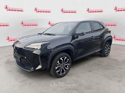 Nero Nuova 2025 Toyota Yaris Cross Trend SUV | 29.500 € (Molto cara)