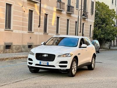 Usata Jaguar F-Pace Portfolio 300 CV (220 kW) 2019 Bianco SUV