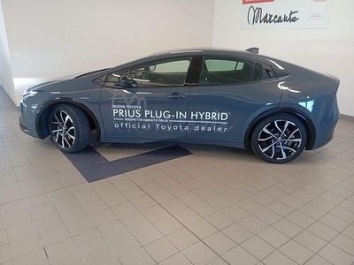 Usata Toyota Prius Plug-in Hybrid Lounge 222 CV (163 kW) 2025 Grigio Utilitaria