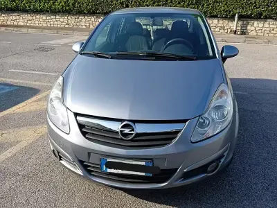 Usata Opel Corsa 60 CV (44 kW) 2009 Grigio Utilitaria