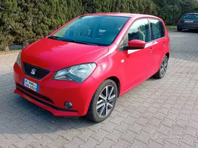 Usata Seat Mii Chic 68 CV (50 kW) 2014 Rosso Utilitaria