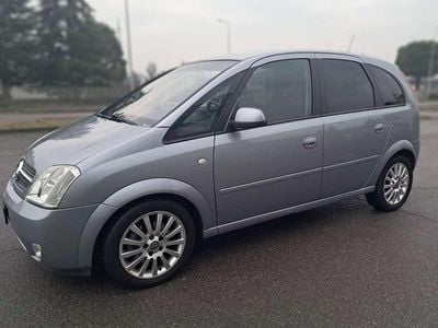 Grigio Usata 2005 Opel Meriva Monovolume | 1900 € (Buon prezzo)