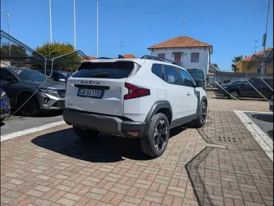 Usata Dacia Duster Extreme 131 CV (96 kW) 2025 Bianco SUV